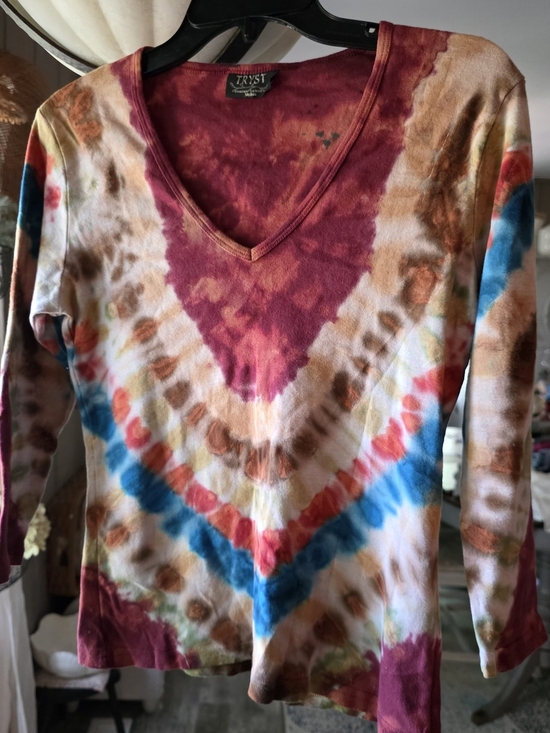 Tryst Tops - Tryst Multicolor Tie-Dye V-Neck Long Sleeve Top